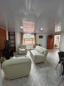 Hermoso Apartamento Central - 基奥塔