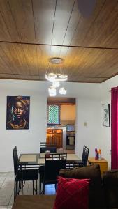 Noel Beach View Villa