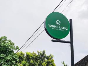 RedDoorz at Tobias Living Blitar