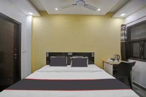 Hotel N R Prime Royalty Greater Kailash - Couple Friendly