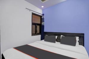 Hotel N R Prime Royalty Greater Kailash - Couple Friendly