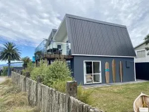 Totara Bach - Awa-iti