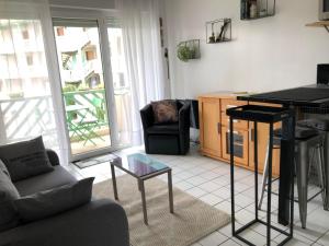 Appartements Studio cosy avec balcon, ideal pour 2 pers, Chatelaillon-Plage - FR-1-706-32 : photos des chambres