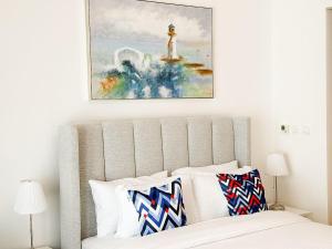 Yas Island Waters Edge Studio by Central Stay