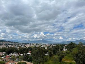 Hermoso Departamento, WiFi, terraza vista al Lago de Pátzcuaro, elevador, free parking