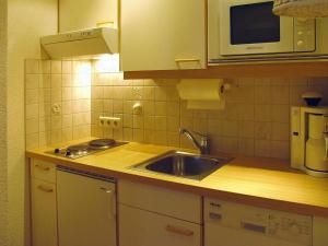 Chalet in Dienten with Ski-In Access & Sauna