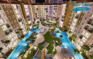 Seven Seas Cote dAzur Family-friendly one bedroom with Pool& Gym Steps to Beach