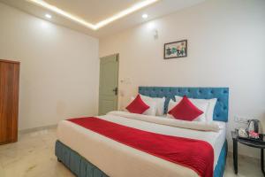 Hotel The Hidden Door-Near Jaipur Airport