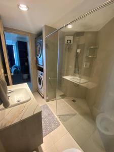 Luxury 1BR Fully furnished Unit at Inspiria Condo