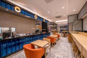 Holiday Inn Express Greater Noida Knowledge Park by IHG