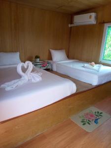 Raft House Bansuan Maenam