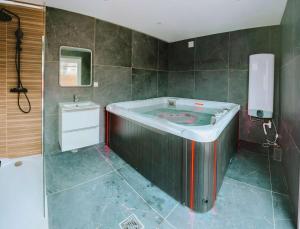Maisons de vacances Felin pour l-Autre - Spa : photos des chambres