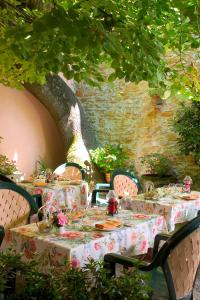 Hotels Hotel Le Commerce : photos des chambres