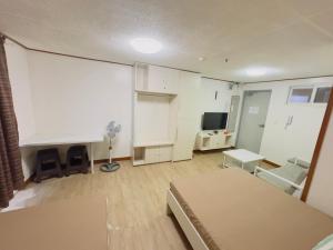 Khloedys Condo Transient