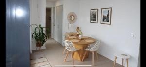 Cozy 1-Bedroom Unit in the Heart of the Gold Coast