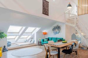 Loft to Be You-Mountain View Sky Home-2 Bedrooms Loft-Rasnov