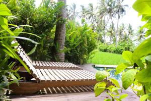 Coconut Corner - Ocean View Treehouse