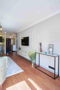 Modern and Nice Apartment close to City Center