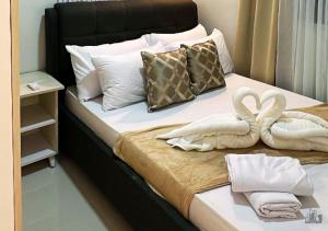 Palawan Cozy Stay with a Balcony, FREE Gym & Pool near Airport - B2 6Luster