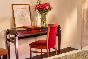 Hotels Hotel Delavigne : photos des chambres