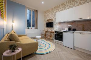 Calm and design metro Guichard