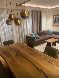 Biancas Luxury Apartment close Ischgl Spa & Pool ganze Ferienwohnung