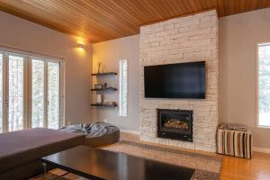 Powdersuites by The Hakuba Collection