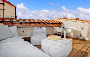 Maisons de vacances 4 Bedroom Cozy Home In Palau-Del-Vidre : photos des chambres
