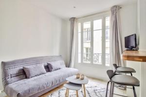 Nice Flat Jules Joffrin station and Clignancourt