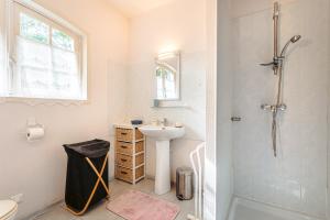 Maisons de vacances Longere proche plage et foret : photos des chambres