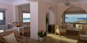 Deluxe Villa with Indoor Hot Tub