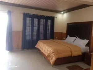 Jbk hotel Utterkashi - Bhatwāri