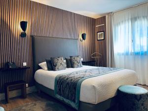Family triple room room in Le Confidentiel Hôtel