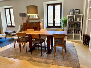 Appartements The Old School House, Les Ougiers : photos des chambres
