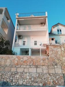 Apartment in Pisak with sea view, balcony, air conditioning, WiFi 195-1