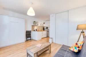 Appartements Acces Direct Plage, Vue Mer, Wifi : photos des chambres