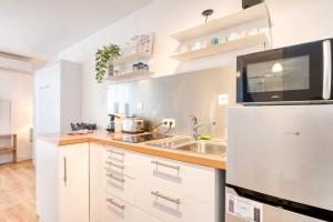 Appartements Acces Direct Plage, Vue Mer, Wifi : photos des chambres