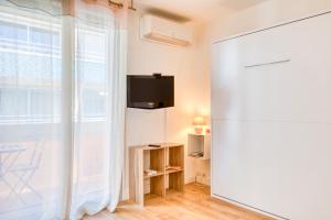 Appartements Acces Direct Plage, Vue Mer, Wifi : photos des chambres