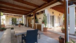 Casa Es Pou en Playa Mitjorn - Emar Hotels - La Mola