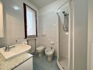 48 Trilocale vista mare