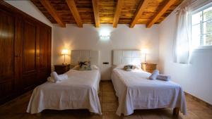 Casa Es Pou en Playa Mitjorn - Emar Hotels