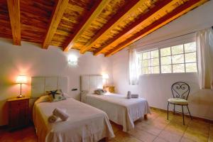Casa Es Pou en Playa Mitjorn - Emar Hotels