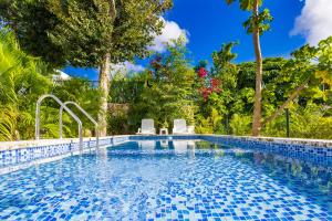 New Stylish 3BR Villa with Private Pool & Terrace