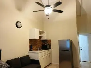 Devin's Studios - Jennings