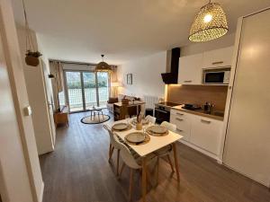 Le Cocon, proche centre-ville - Balcon - Parking