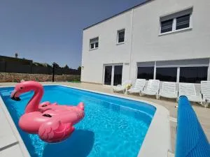 Villa Kovac - 5 Bedroom Private Villa with Pool - Vrsine