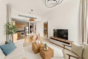 Silkhaus Vacation Homes Homey 2BR at Mayfair Tower in Business Bay