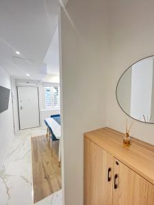 Casa Miseno, independent apartment near Metro B