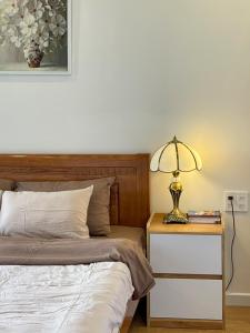 Little Chái Nho - The Hill