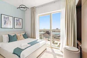 Silkhaus Vacation Homes Luxury 1BDR at Al Maha Tower in Reem Island